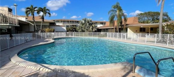 2 dormitorios propiedad comercial en venta en Miami, Miami-Dade, Florida, USA № 614626 16