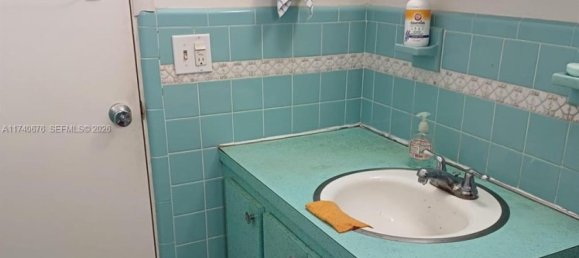 2 dormitorios propiedad comercial en venta en Miami, Miami-Dade, Florida, USA № 614626 9