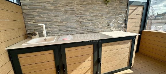 Penthouse T1 em Ciutat Vella, Spain N.º 191322 31