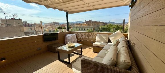 Penthouse T1 em Ciutat Vella, Spain N.º 191322 3