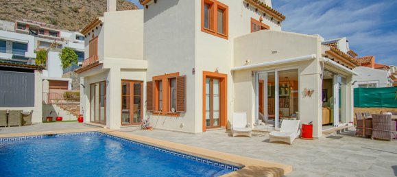 3 bedrooms Villa in Finestrat, Spain No. 11244 2
