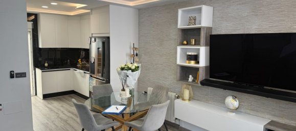 3 bedrooms Townhouse in Alicante, Spain No. 155432 3