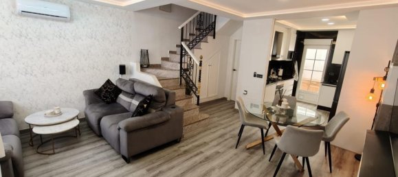 3 bedrooms Townhouse in Alicante, Spain No. 155432 2