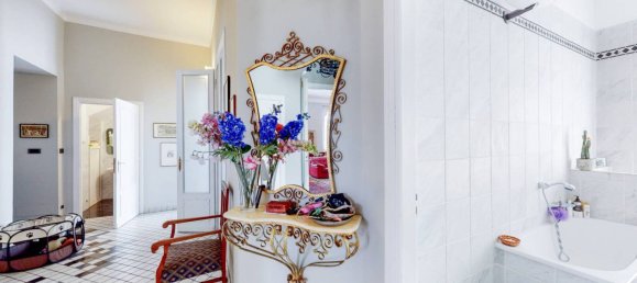 4 Schlafzimmer Wohnung in Turin, Italy, Nr. 43551 8