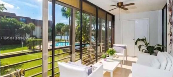 2 Schlafzimmer Gewerbliche Immobilien in Miami, USA, Nr. 615335 11
