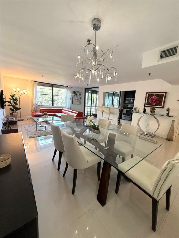 2 Schlafzimmer Gewerbliche Immobilien in Miami, USA, Nr. 615335