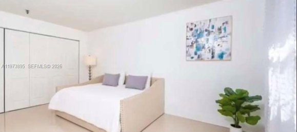 2 Schlafzimmer Gewerbliche Immobilien in Miami, USA, Nr. 615335 9