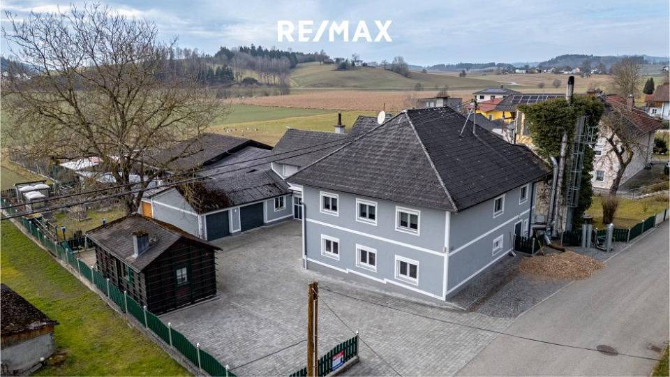 Casa de 6 habitaciónes en Schwanenstadt, Austria No. 6590