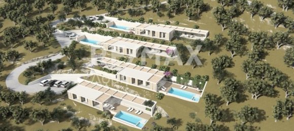 5 bedrooms Villa in Skiathos, Greece No. 290 10