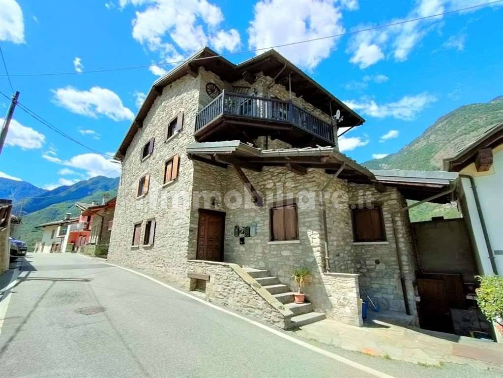 1 غرف نوم شقة في Montjovet, Italy رقم 172642