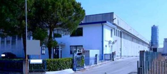 40000m² Warehouse in Chiarano, Italy No. 317672 2