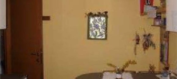 4-salle Appartement à Basiglio, Italy No. 3715 11