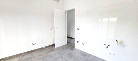 4-Zimmer Wohnung in Montefalcione, Italy, Nr. 69992 6