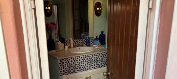 4 bedrooms Townhouse in Estepona, Spain No. 143965 7