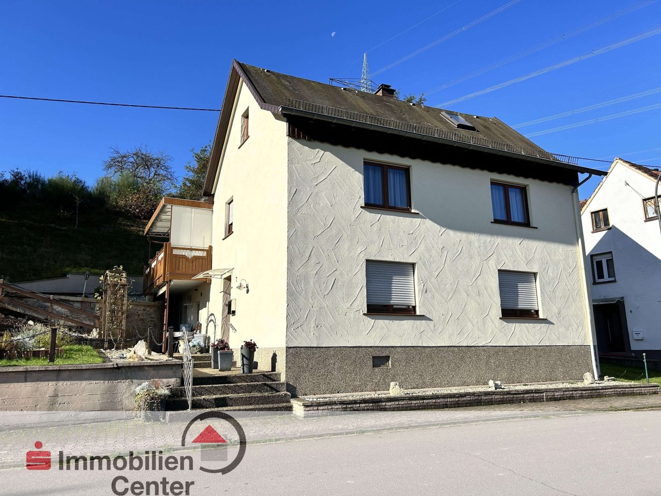 Casa de 7 habitaciónes en Saarland, Germany No. 64569