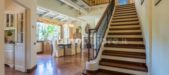 4 bedrooms Villa in Montescudo Monte Colombo, Italy No. 16298 2