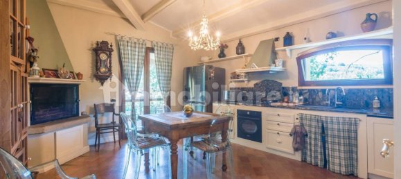 4 bedrooms Villa in Montescudo Monte Colombo, Italy No. 16298 6