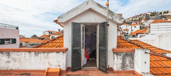 5 bedrooms House in Funchal, Portugal No. 25238 24