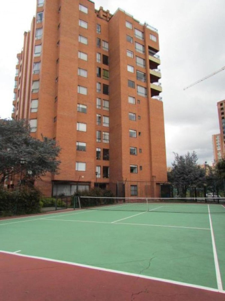 Дом с 3 спальнями в Богота, Колумбия № 12188