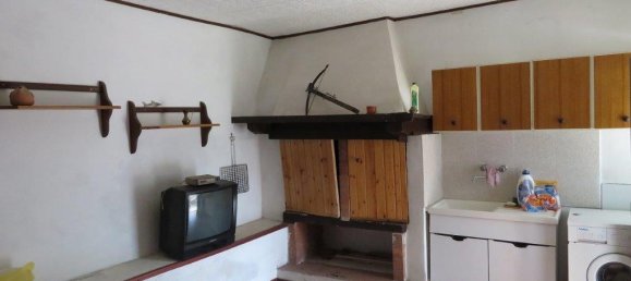 2 bedrooms House in Piegaro, Italy No. 320305 5