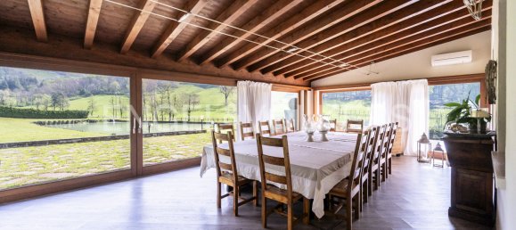 6 Schlafzimmer Haus in Albano Sant'Alessandro, Italy, Nr. 139820 2