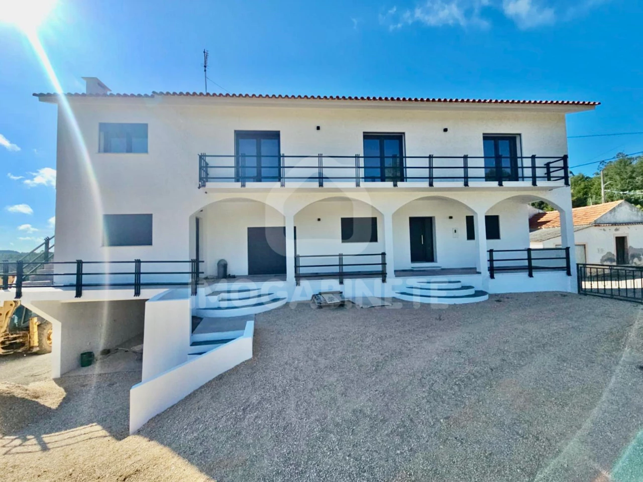 4 غرف نوم منزل في Maiorca, Portugal رقم 214035