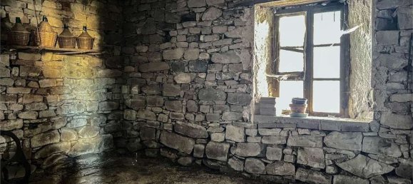 6 Schlafzimmer Schlösser in Cortemilia, Italy, Nr. 234335 40