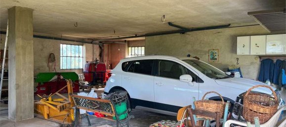 6 Schlafzimmer Schlösser in Cortemilia, Italy, Nr. 234335 23