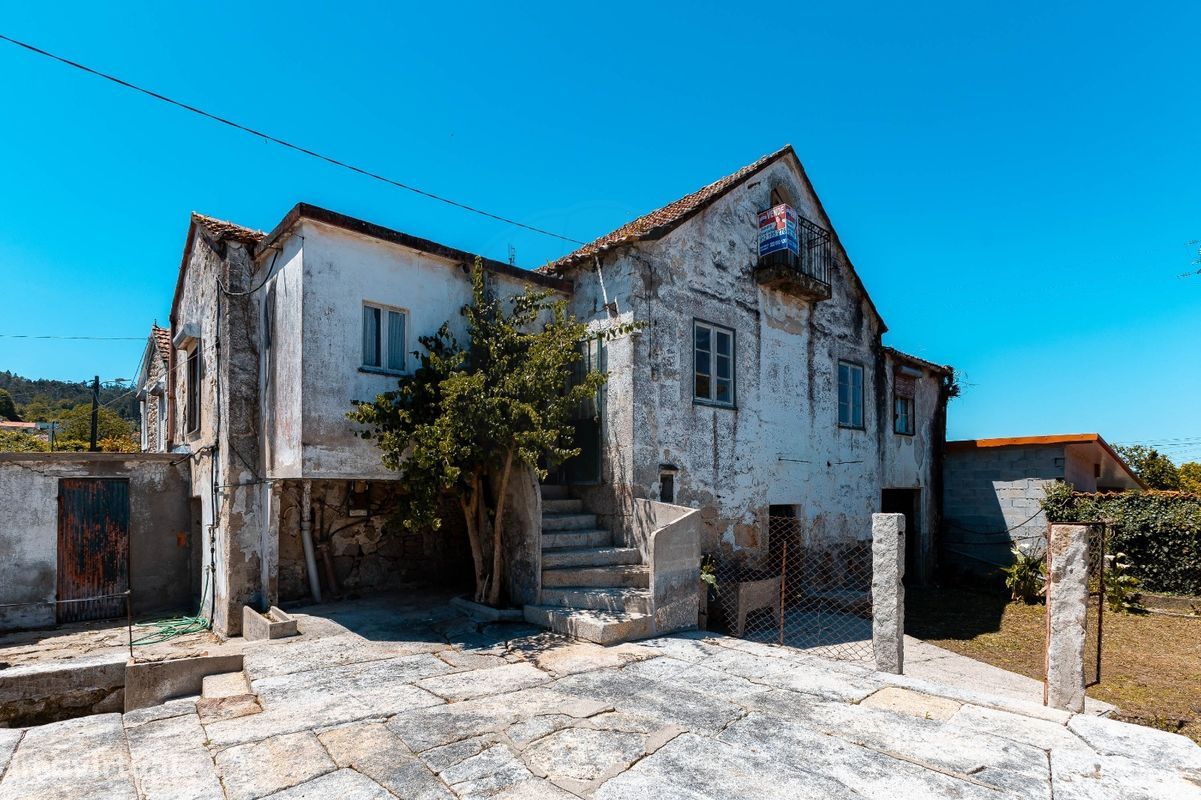 3 bedrooms Castles in Lanhelas, Portugal No. 186274