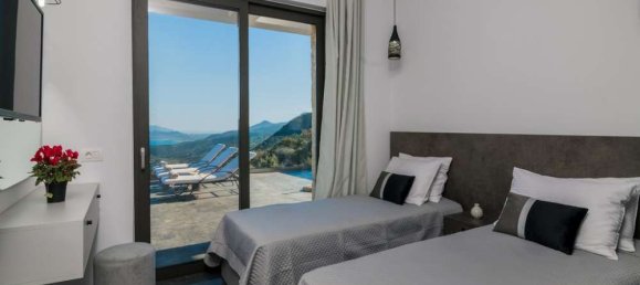 2 bedrooms Commercial property in Zakynthos, Greece No. 656 15