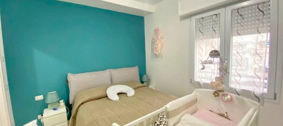 2 rooms Apartment in Parma, Italy No. 32377 32