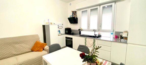 2 rooms Apartment in Parma, Italy No. 32377 28