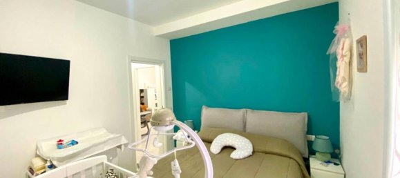 2 rooms Apartment in Parma, Italy No. 32377 33