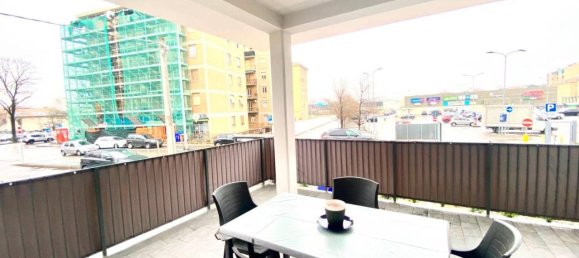 2 rooms Apartment in Parma, Italy No. 32377 8