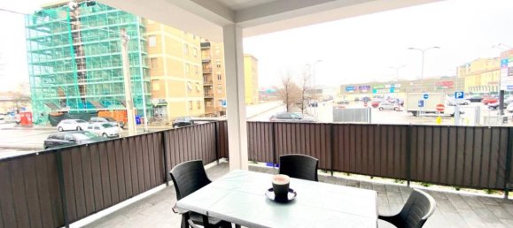 2 rooms Apartment in Parma, Italy No. 32377 9