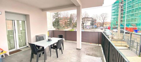 2 rooms Apartment in Parma, Italy No. 32377 13