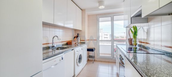 2 bedrooms Apartment in Lisbon, Portugal No. 138380 10