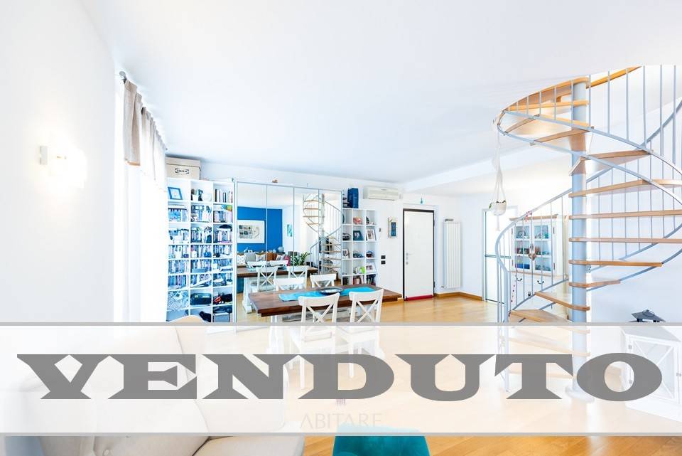 2 غرف نوم بانتهاوس في Melzo, Italy رقم 134401