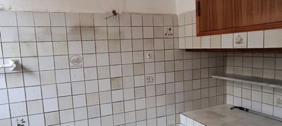 3 bedrooms Apartment in Livorno, Italy No. 348048 5