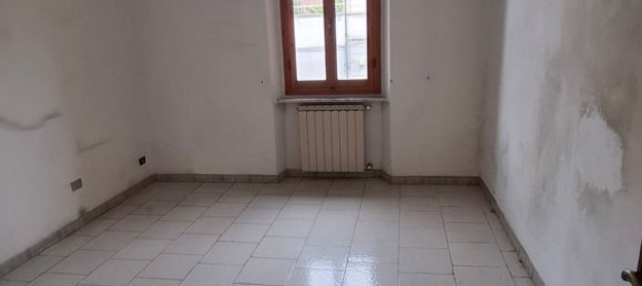 3 bedrooms Apartment in Livorno, Italy No. 348048 11