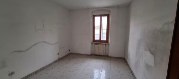 3 bedrooms Apartment in Livorno, Italy No. 348048 10