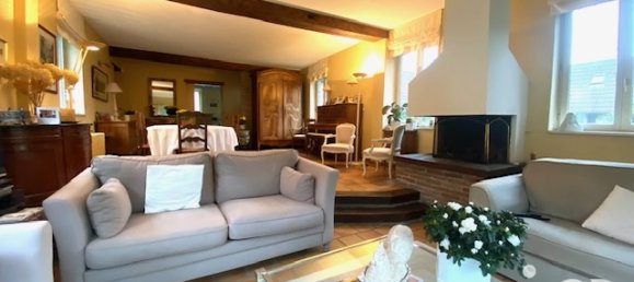 10 rooms House in Villeneuve-d'Ascq, France No. 56877 4