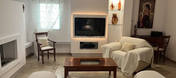 Мезонет с 2 спальнями в Зуррик, Мальта № 8162 11