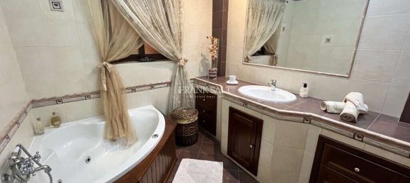 Мезонет с 2 спальнями в Зуррик, Мальта № 8162 18