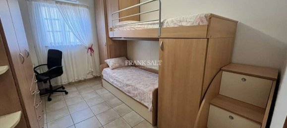 Мезонет с 2 спальнями в Зуррик, Мальта № 8162 6