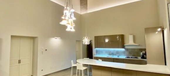 Квартира с 4 комнатами в Сиракузы, Италия № 245727 8