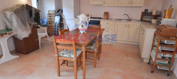 4 rooms House in Corigliano Rossano, Italy No. 79677 3