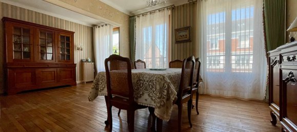 3 bedrooms House in Saint-Nazaire, France No. 110177 2