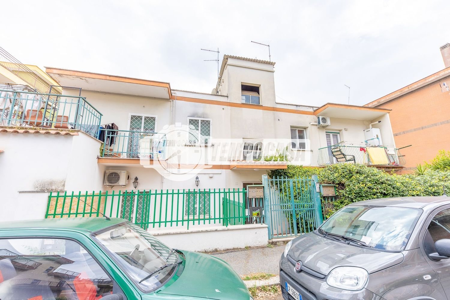 3 bedrooms Apartment in Rome, Italy No. 325131