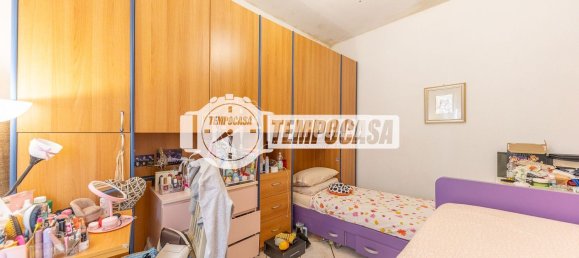 3 bedrooms Apartment in Rome, Italy No. 325131 14